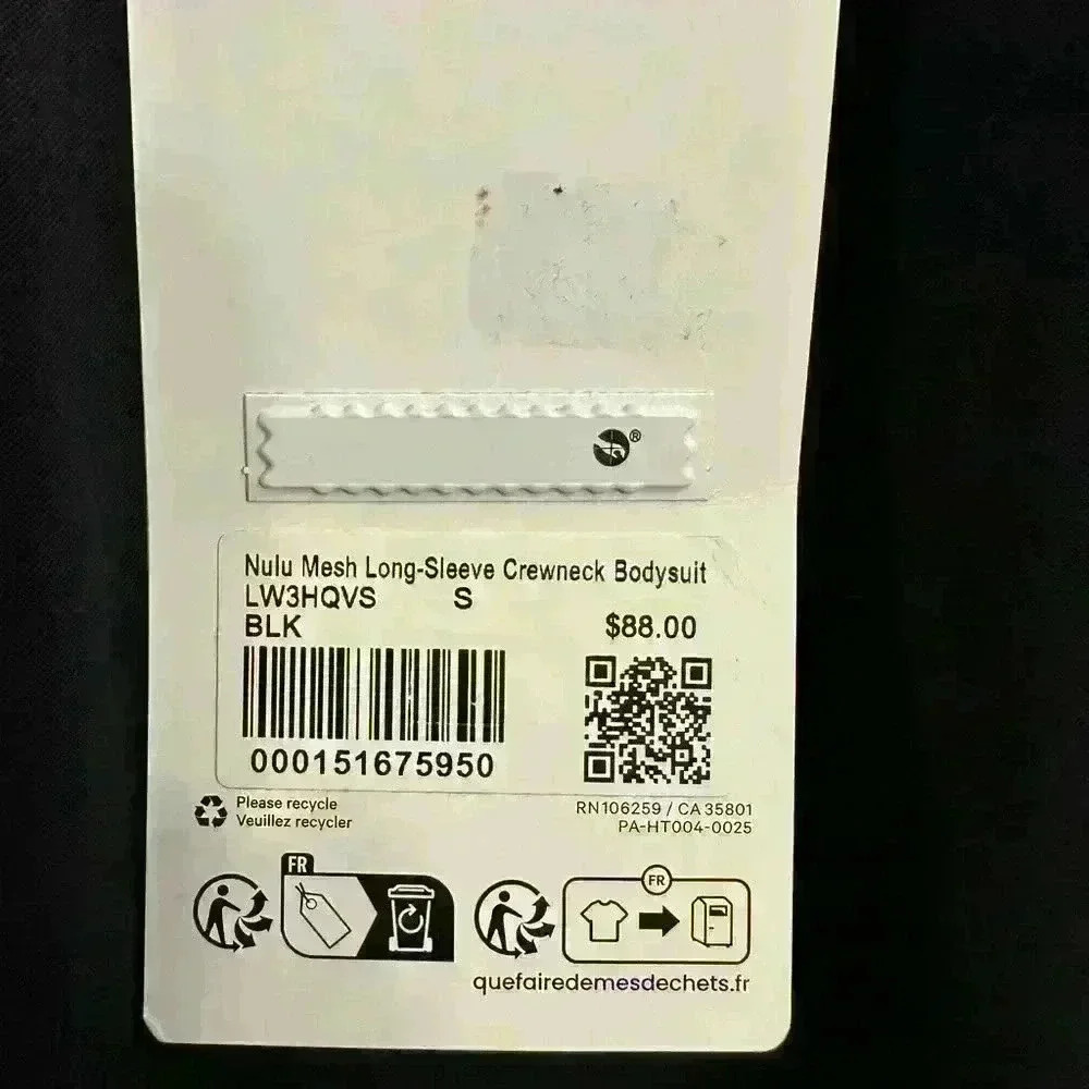 Lululemon Body Suit. Size 2 - Picture 3 of 4